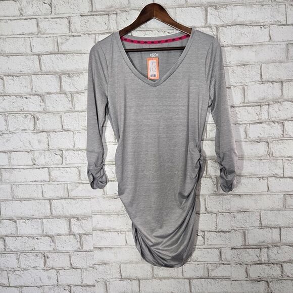Maurices In Motion NWT tee - Picture 1 of 16